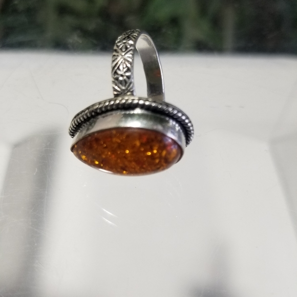 EXQUISITE RING - Picture 4 of 8